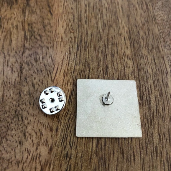 Print Pin - Picture 3 of 3